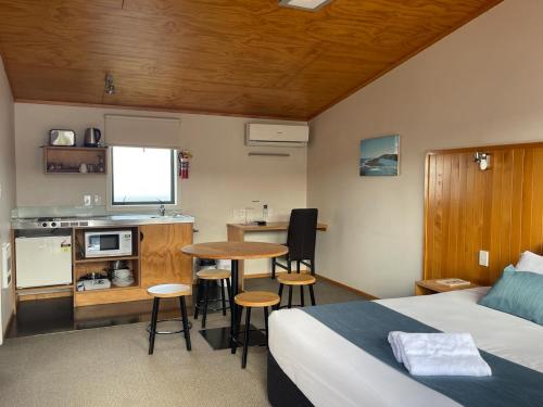 2 Week New Zealand North Island Itinerary (2025 Guide) 95 339368768