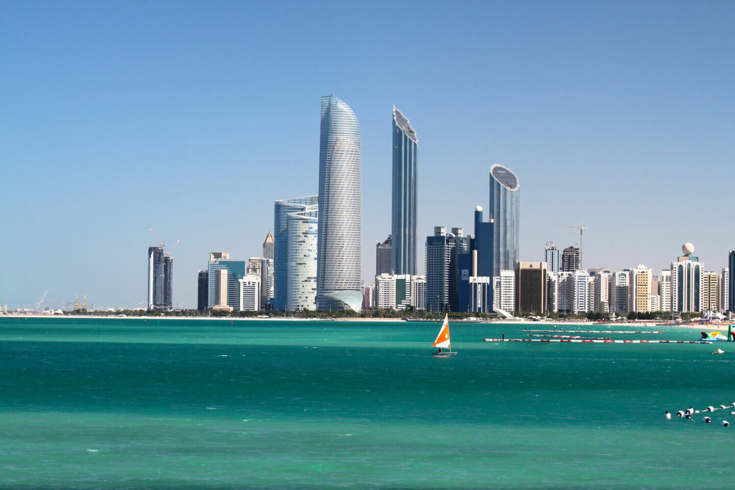 Abu Dhabi hotels with private pools