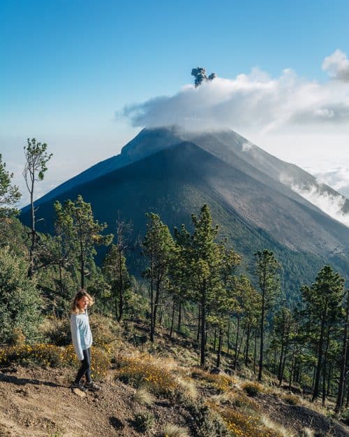 Acatenango Hike In Guatemala: The Ultimate Guide (2025) 15 acatenango, acatenango elevation, acatenango guatemala, acatenango hike, acatenango hike difficulty, acatenango tour, acatenango trek, acatenango volcano, acatenango volcano hike, guatemala acatenango, hiking acatenango volcano, volcan acatenango, volcan acatenango hike, volcan de acatenango, volcano acatenango, volcán acatenango