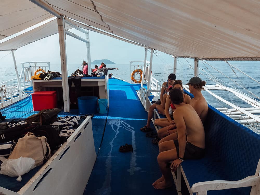 dumaguete tourist spots, things to do in dumaguete, what to see in dumaguete, dumaguete, rizal boulevard, dumaguete itinerary, apo island, apo island snorkelling tour, apo island diving, apo island dumaguete, apo island snorkelling