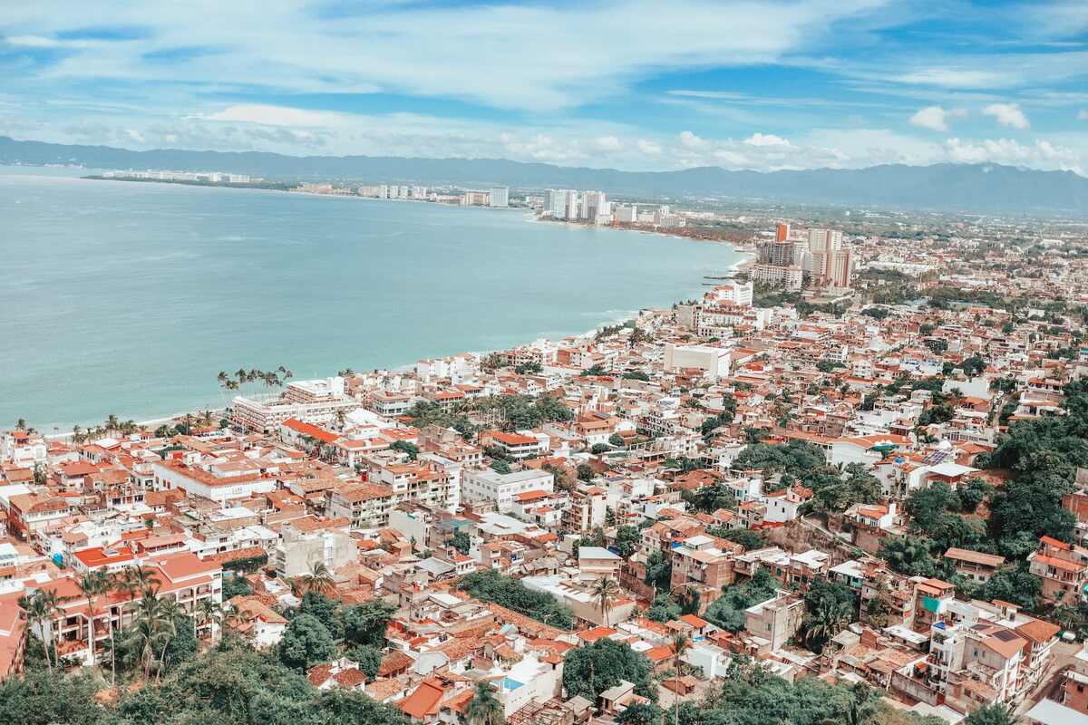 Where to Stay in Puerto Vallarta: The BEST Areas in 2025 1 where to stay in puerto vallarta