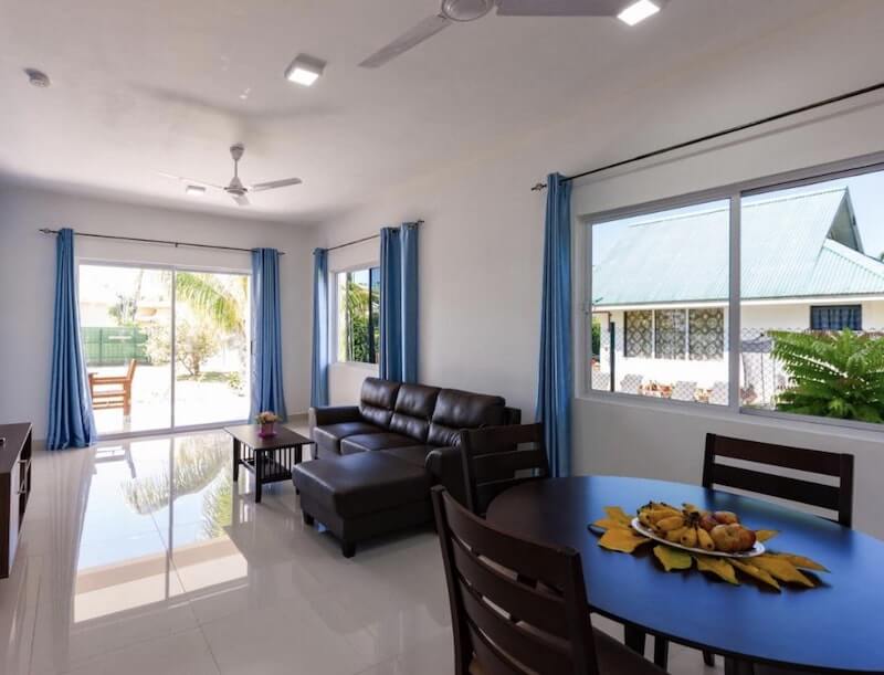 BLUE SKY SELF CATERING