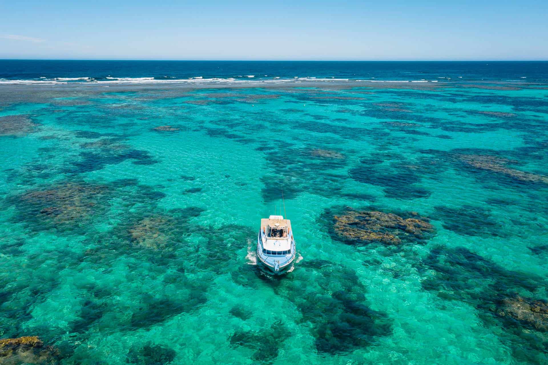 things to do in coral bay, coral bay things to do, coral bay western australia, coral bay, beaches in coral bay