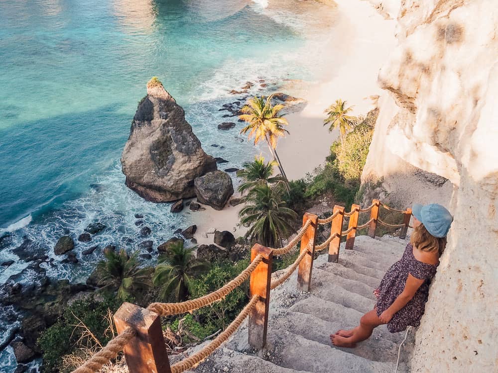 diamond beach nusa penida, atuh beach, atuh beach nusa penida