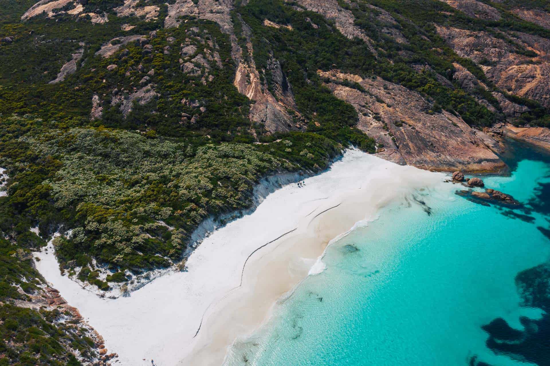 things to do in esperance, what to do in esperance, esperance things to do, esperance attractions, beaches in esperance, little hellfire bay, little hellfire bay esperance