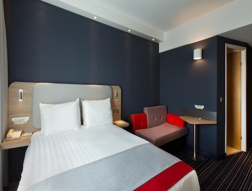 Holiday Inn Express Geneva Airport an IHG Hotel