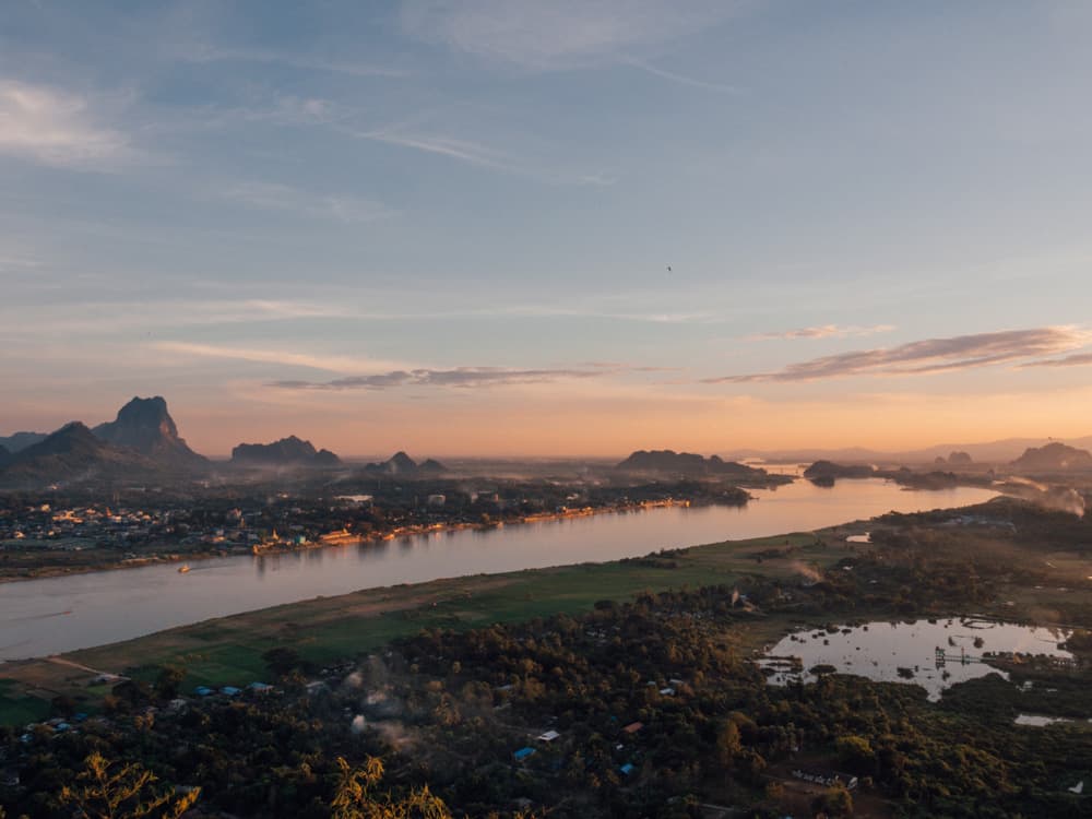 hpan pu mountain, hpan pu pagoda, hpa-an things to do, mt hpan pu, mount hpan pu