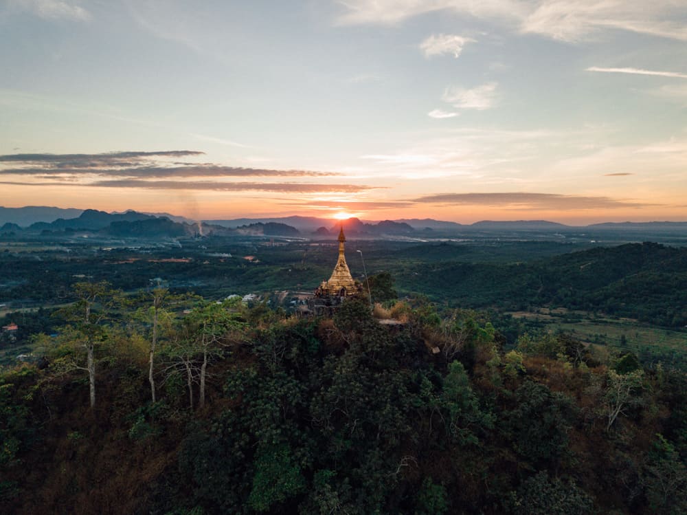 hpan pu mountain, hpan pu pagoda, hpa-an things to do, mt hpan pu, mount hpan pu