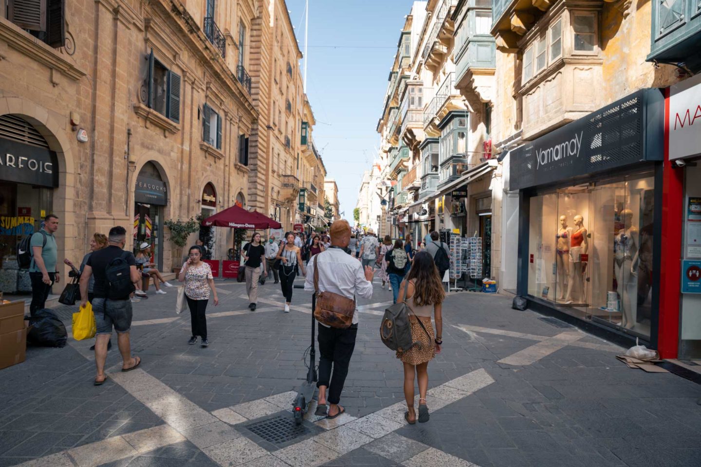 Where to Stay in Valletta, Places to stay in Valletta, is it better to stay in Valletta or St Julians, best area to stay in Valletta, best places to stay in Valletta, places to stay in Valletta Malta.