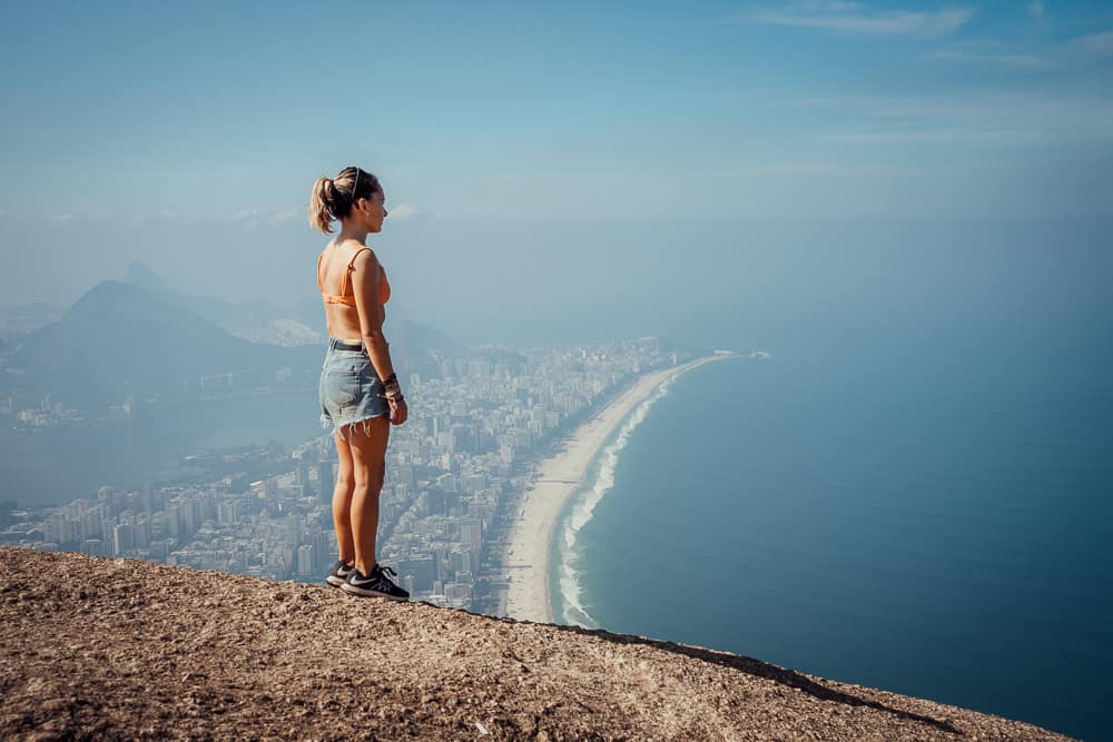 dois irmaos hike, morro dois irmãos hike, morro dois irmãos, dois irmaos rio, favela vidigal, morro dois irmãos rio de janeiro, dois irmãos rio de janeiro, two brothers rio, 2 brothers hike rio, morro dois irmaos, best hikes in rio, things to do in rio de janeiro, best hikes in rio de janeiro, hikes in rio, best things to do in rio