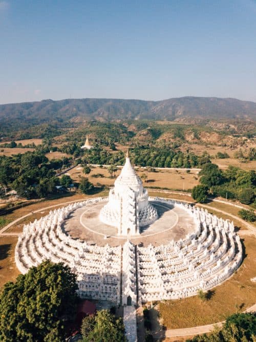 Backpacking Myanmar - 2 Week Myanmar Itinerary 40 things to do in mandalay, what to do in mandalay, places to visit in mandalay, mandalay what to do, mandalay myanmar points of interest, mandalay burma, mandalay hill, mandalay temple, hsinbyume pagoda, myatheindan