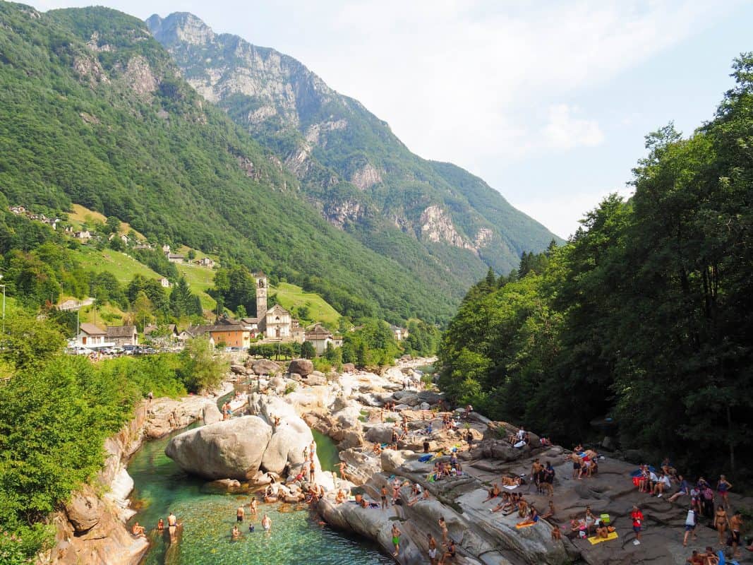 15 MOST BEAUTIFUL Places in Switzerland You Must Visit 27 P8010391