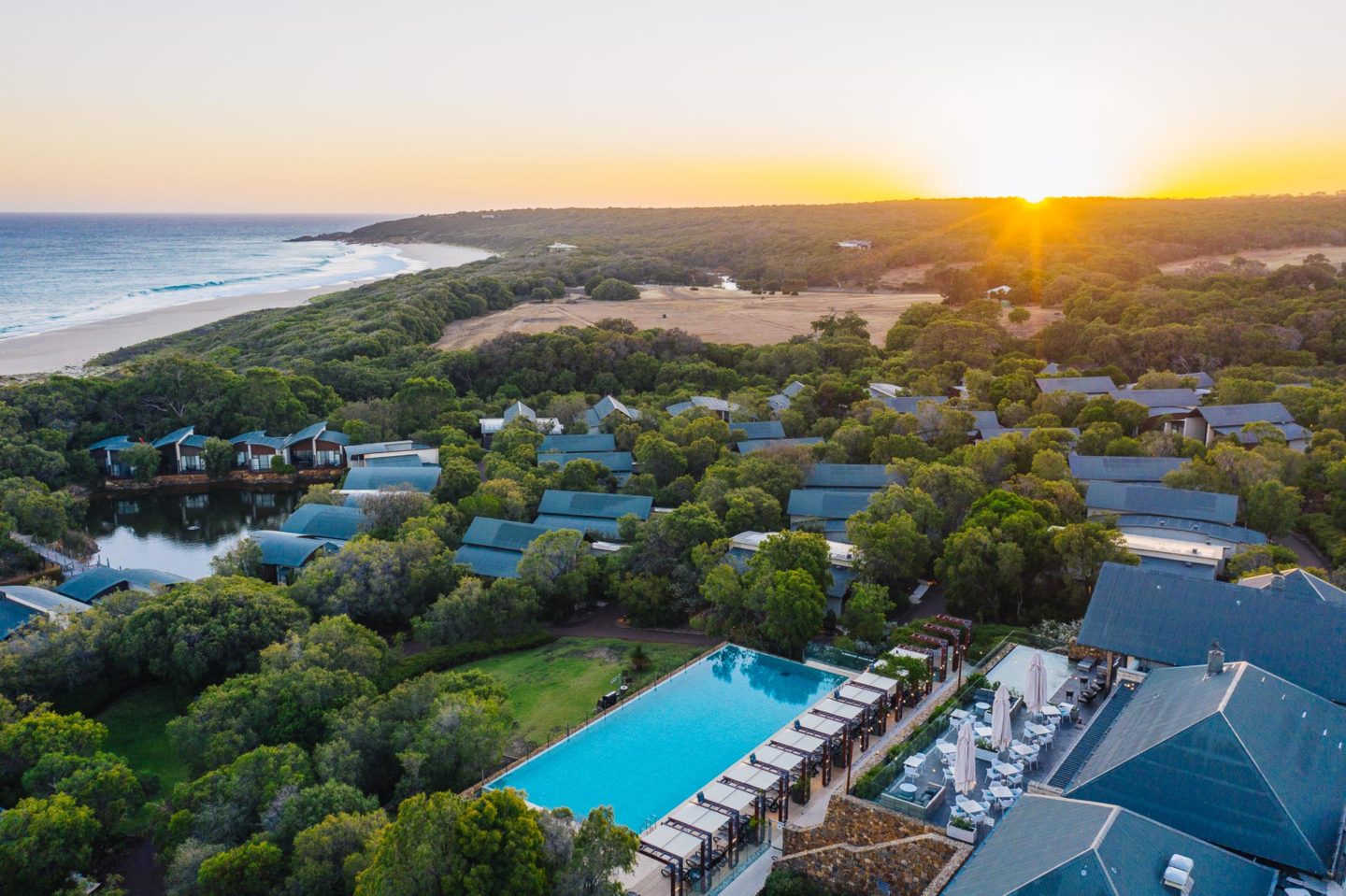 How To Get Cheap Hotels - Ultimate 2025 Guide 1 how to book cheap hotels, best way to book hotels, best day to book a hotel, how to find cheap hotels, how to get cheap hotels, cheapest hotel website