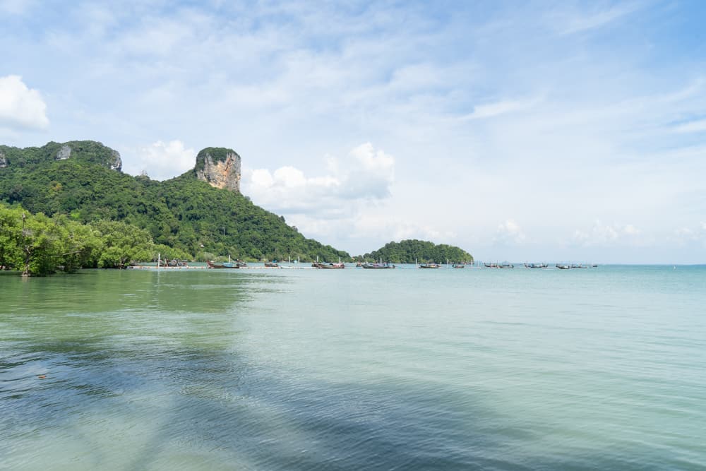 best beaches in krabi, tonsai beach, krabi beach, things to do in krabi, railay beach krabi, railay beach west, west railay beach, east railay beach, railay east beach, raliay viewpoint