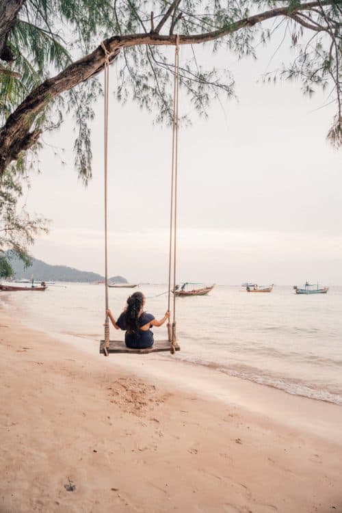 10 BEST Koh Tao Beaches - The Ultimate Guide 6 sairee beach, sairee beach koh tao, koh tao sairee beach, sairee koh tao, best beaches koh tao, koh tao beaches, beaches koh tao, beaches in koh tao, beaches on koh tao, koh tao best beaches, best beaches koh tao