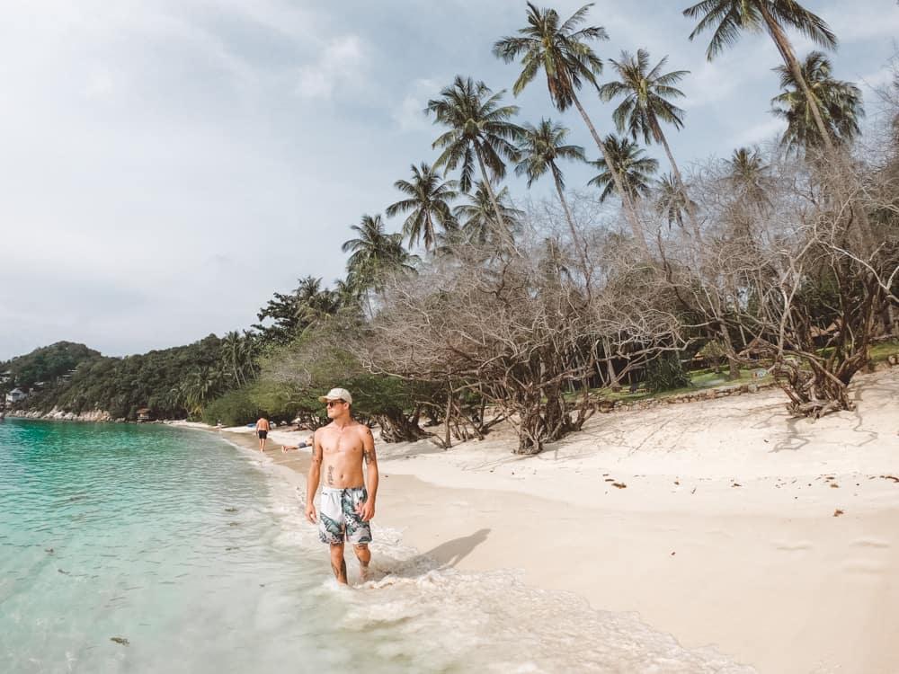 shark bay koh tao, koh tao shark bay, shark island koh tao, sharkk beach koh tao, best beaches koh tao, koh tao beaches, beaches koh tao, beaches in koh tao, beaches on koh tao, koh tao best beaches, best beaches koh tao