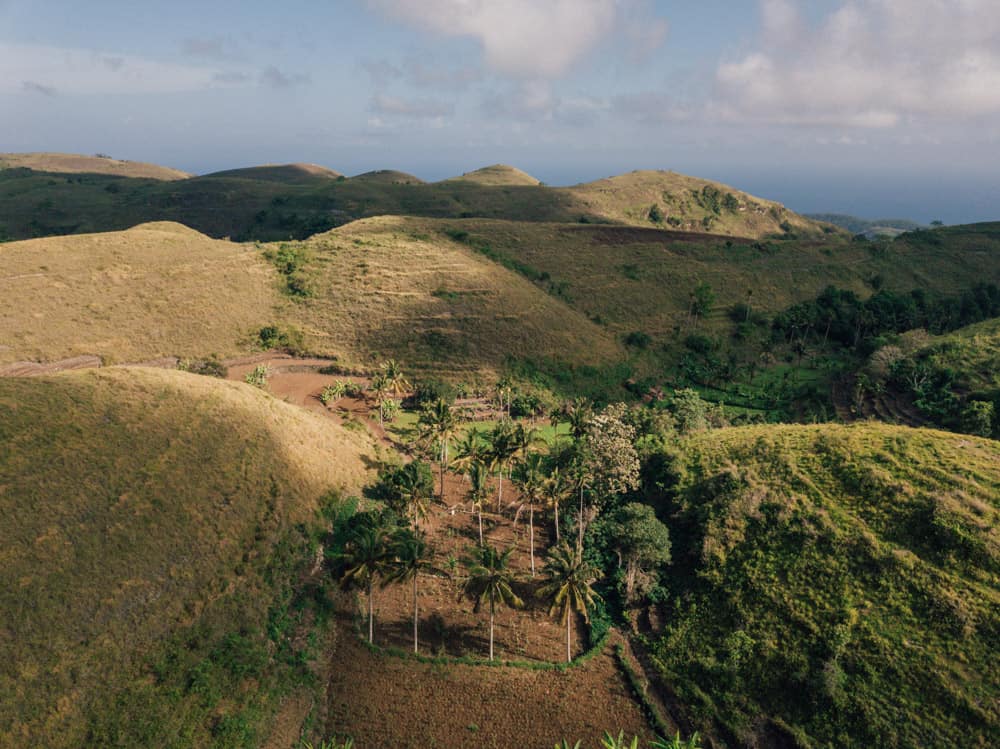 teletubbies hill nusa penida, teletubbies hill